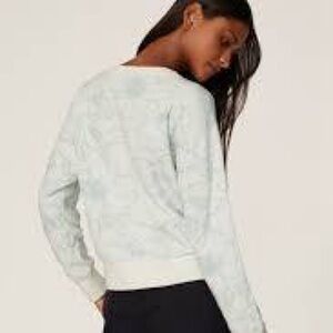 Club Monaco Floral Jacquard Sweater Size Medium